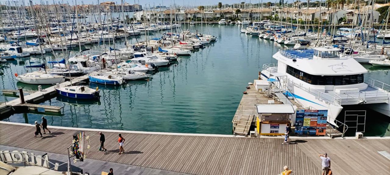 Studio Face Au Port Agde Exterior foto