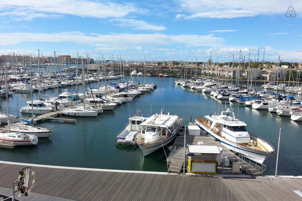 Studio Face Au Port Agde Exterior foto